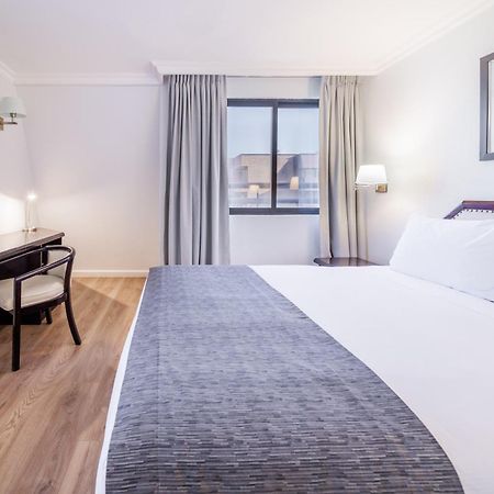 Wyndham Garden Santiago Kennedy Hotel Eksteriør billede