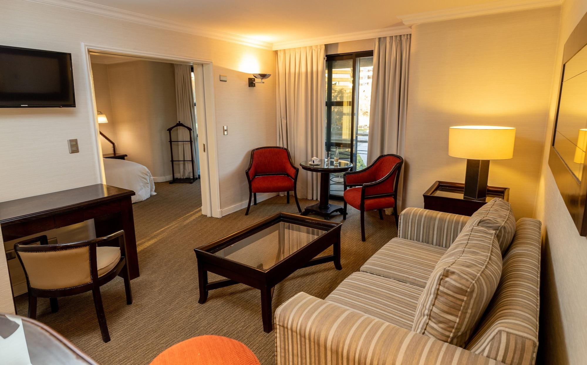 Wyndham Garden Santiago Kennedy Hotel Eksteriør billede